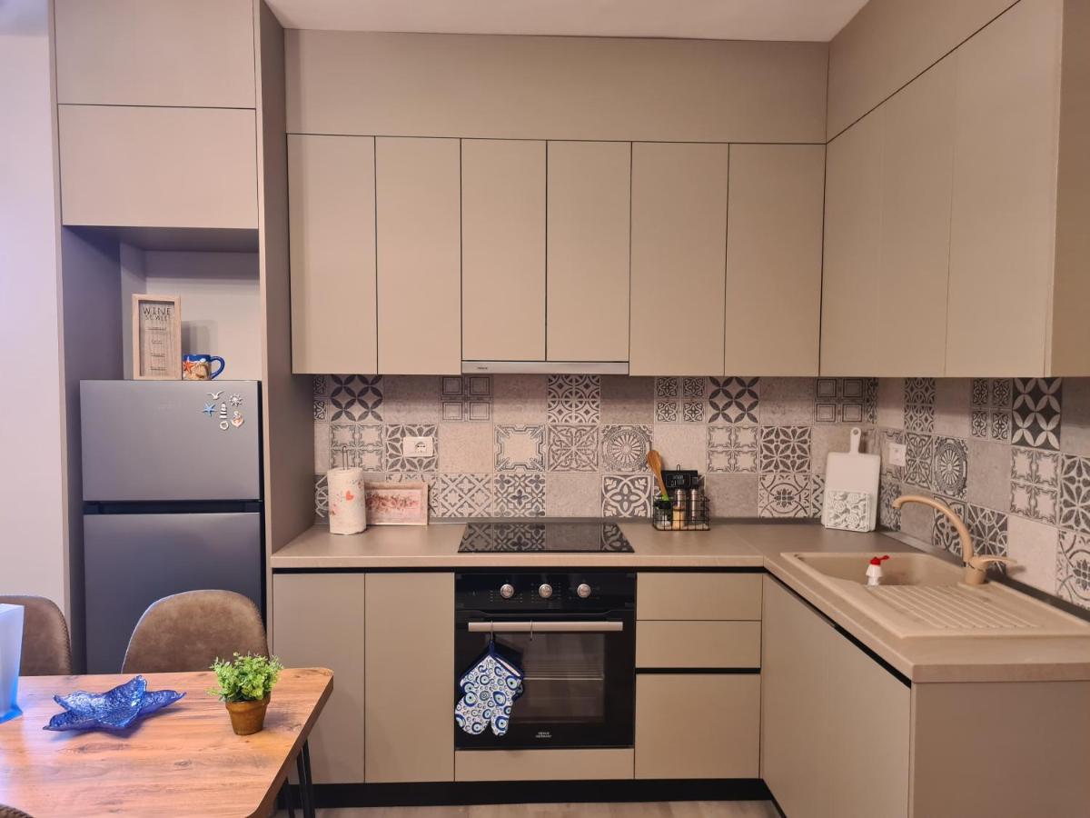 Old Beach Apartment Vlora Ngoại thất bức ảnh